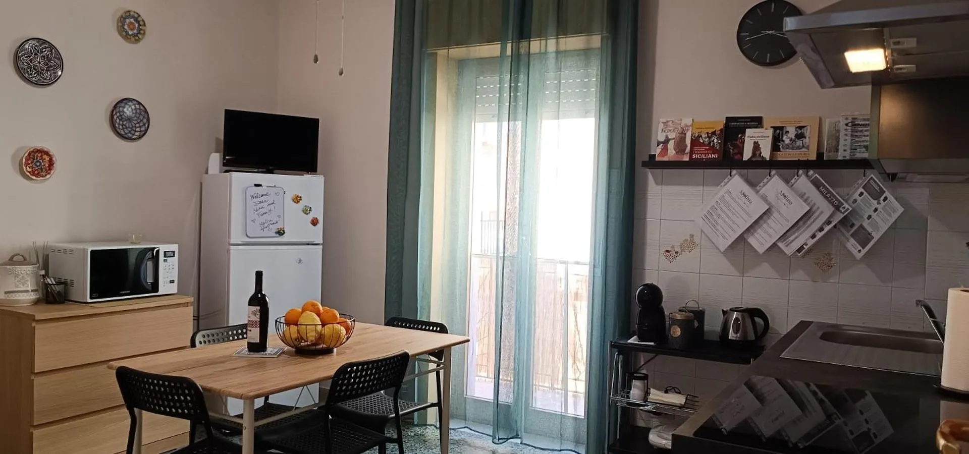 Mylina Apartment 밀라초